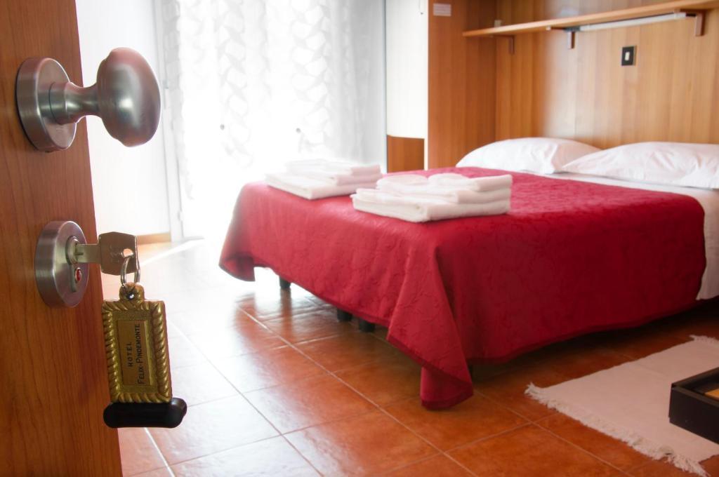 לידו די ג'סולו Hotel Felix Pindemonte חדר תמונה